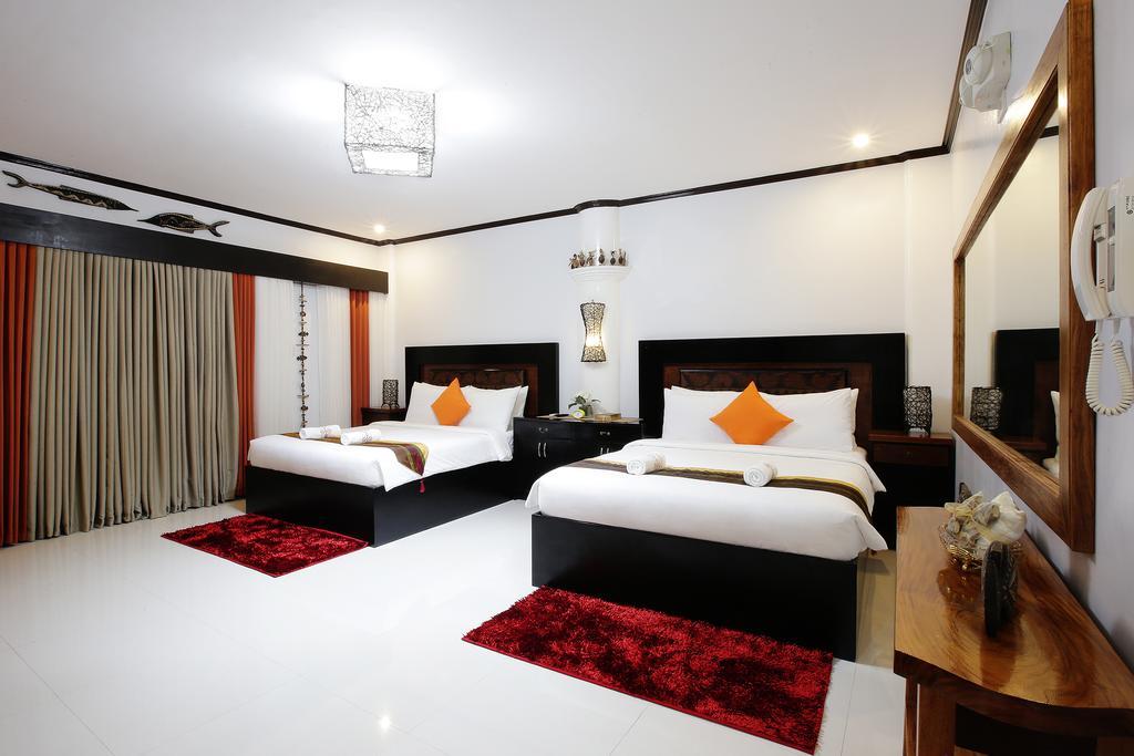 Coron Bancuang Mansion Bed & Breakfast Exterior foto